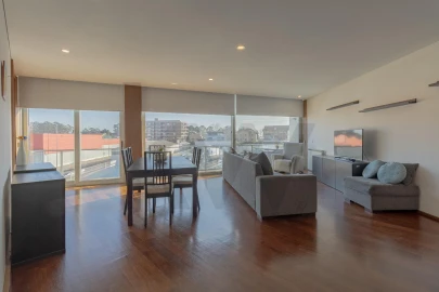 Apartamento T3 para Venda em Santa Marinha e São Pedro da Afurada