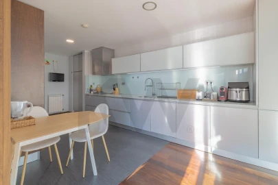 Apartamento T3 para Venda em Santa Marinha e São Pedro da Afurada