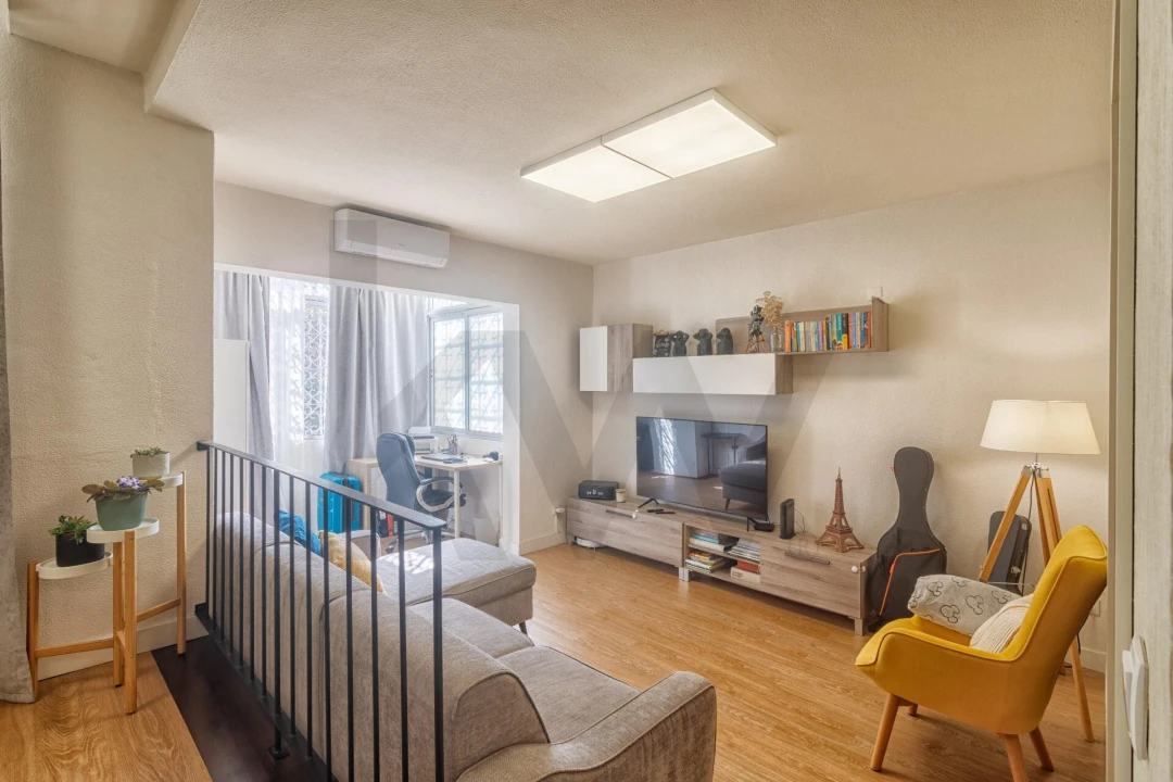 Apartamento T1 para Venda em São Martinho Foto 8