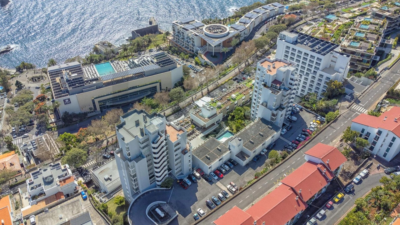 Apartamento T1 para Venda em São Martinho Foto 15