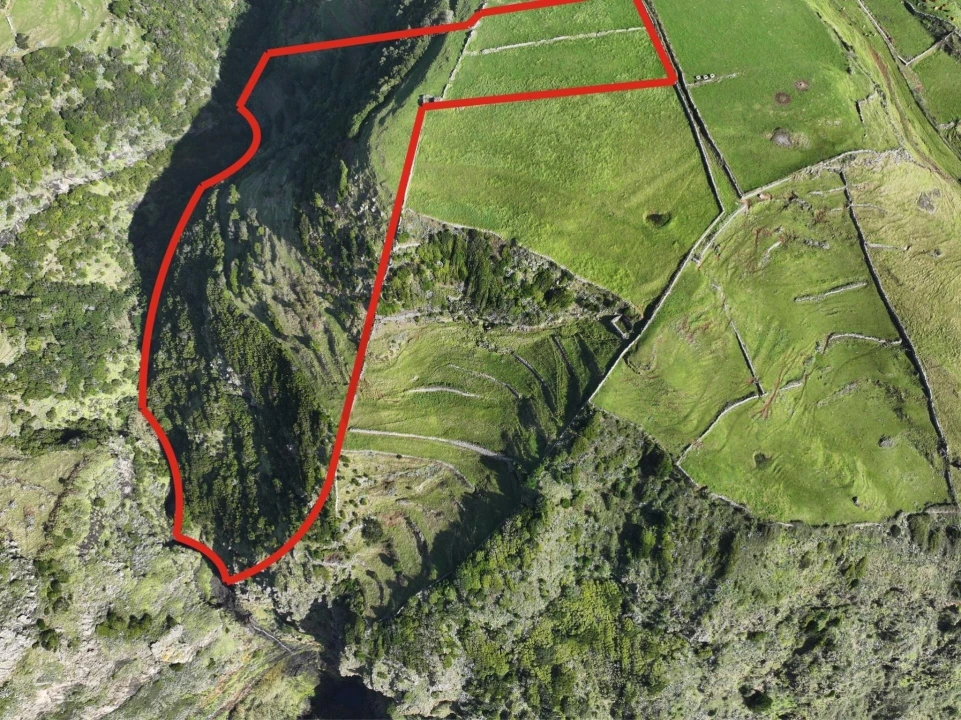 Terreno para Venda em Santo Espirito Foto 4