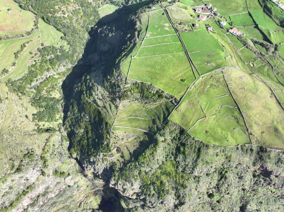 Terreno para Venda em Santo Espirito Foto 6