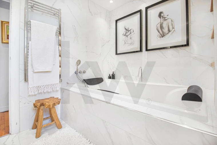 Moradia T4 para Venda em Santo Antonio da Charneca Foto 30