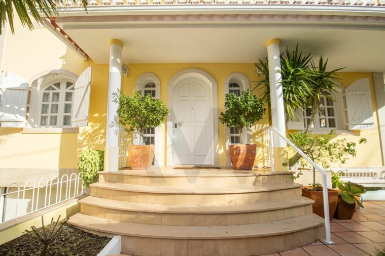 Moradia T4 para Venda em Santo Antonio da Charneca Foto 49