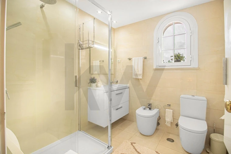 Moradia T4 para Venda em Santo Antonio da Charneca Foto 23