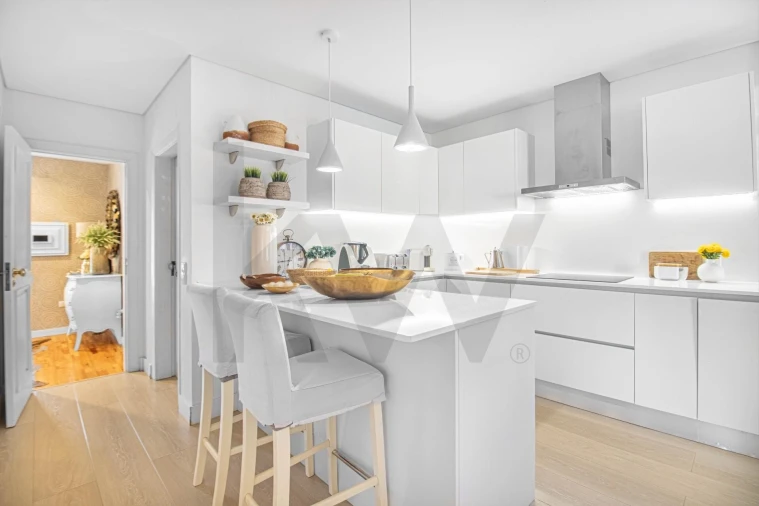 Moradia T4 para Venda em Santo Antonio da Charneca Foto 13