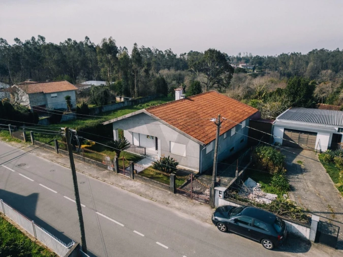 Moradia T3 para Venda em São Miguel do Souto e Mosteirô Foto 4