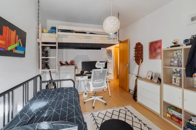 Apartamento T3 para Venda em Sines Foto 21