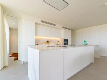 Apartamento T4 para Venda em Lagoa e Carvoeiro