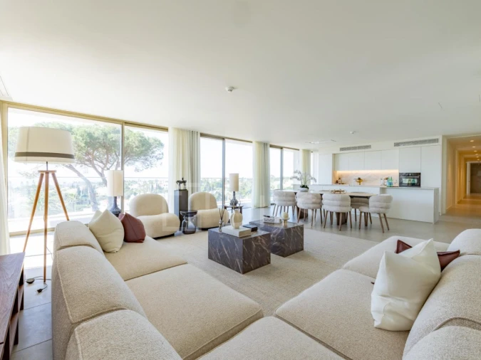 Apartamento T4 para Venda em Lagoa e Carvoeiro Foto 1