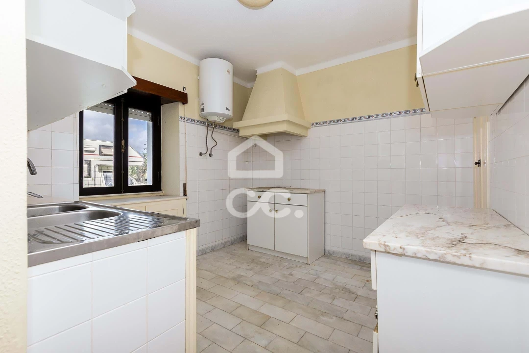 Moradia T2 para Venda em São Miguel de Machede Foto 11