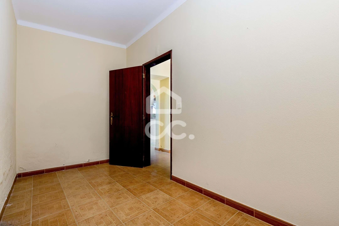 Moradia T2 para Venda em São Miguel de Machede Foto 10