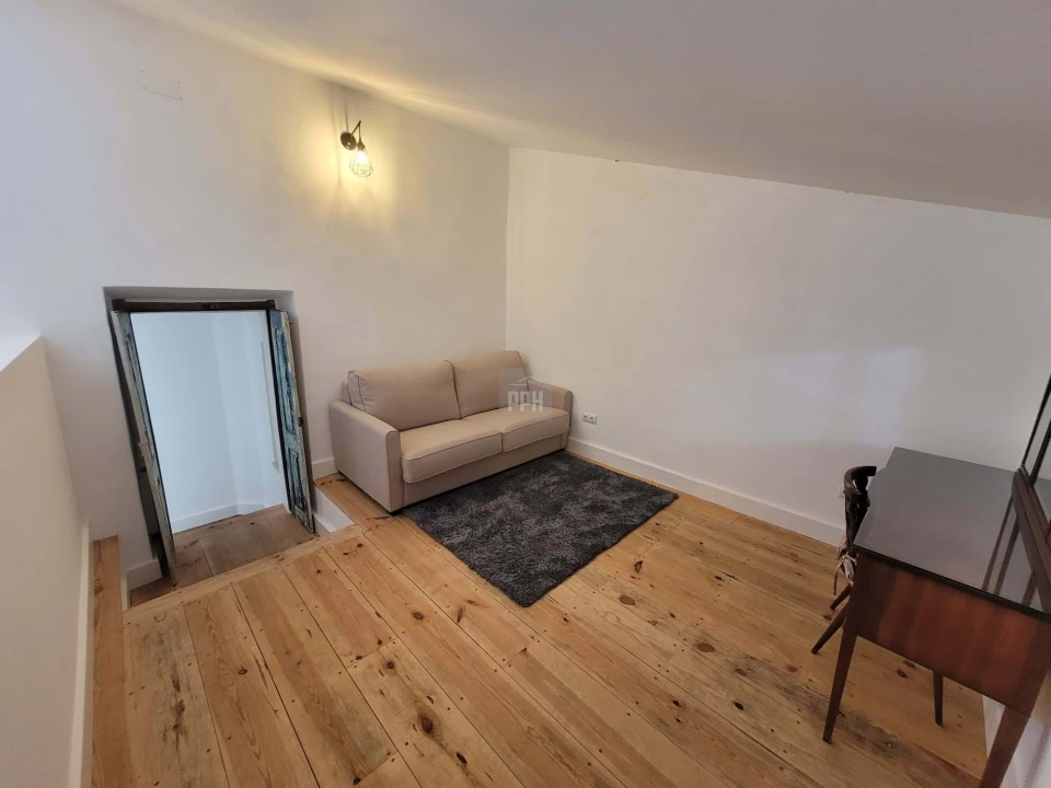 Moradia T1 para Venda em Alte Foto 13