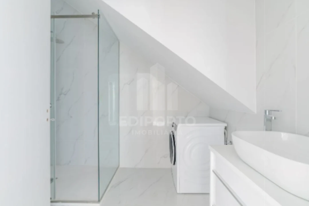 Apartamento T1 para Venda em Campanhã Foto 6