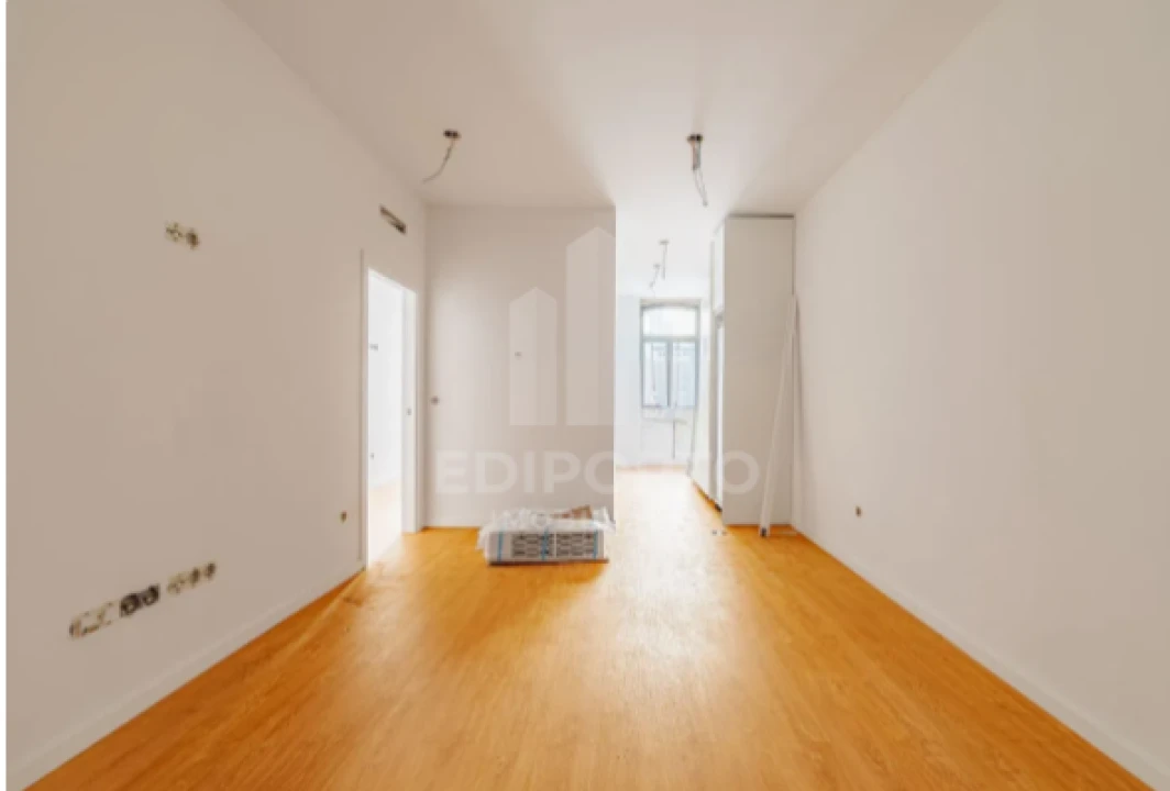 Apartamento T1 para Venda em Campanhã Foto 2