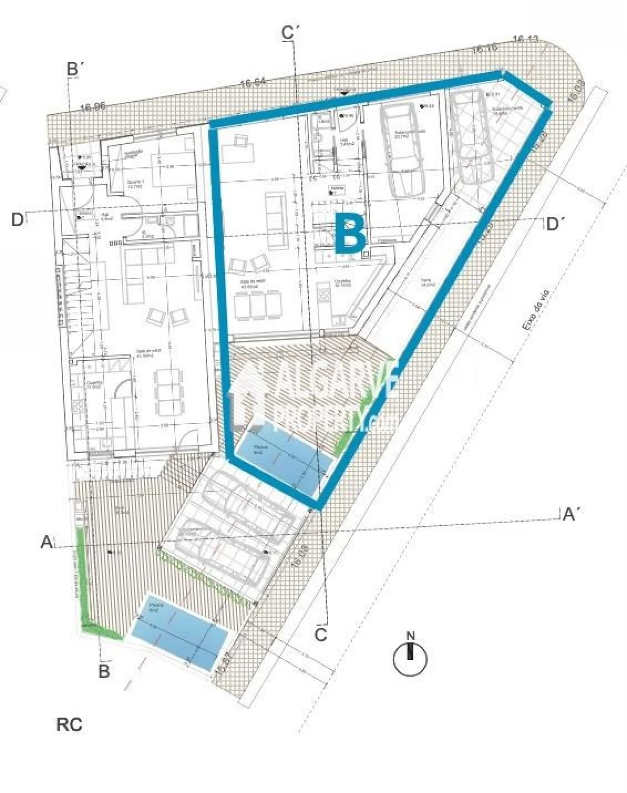 Moradia T4 para Venda em Montenegro Planta 3