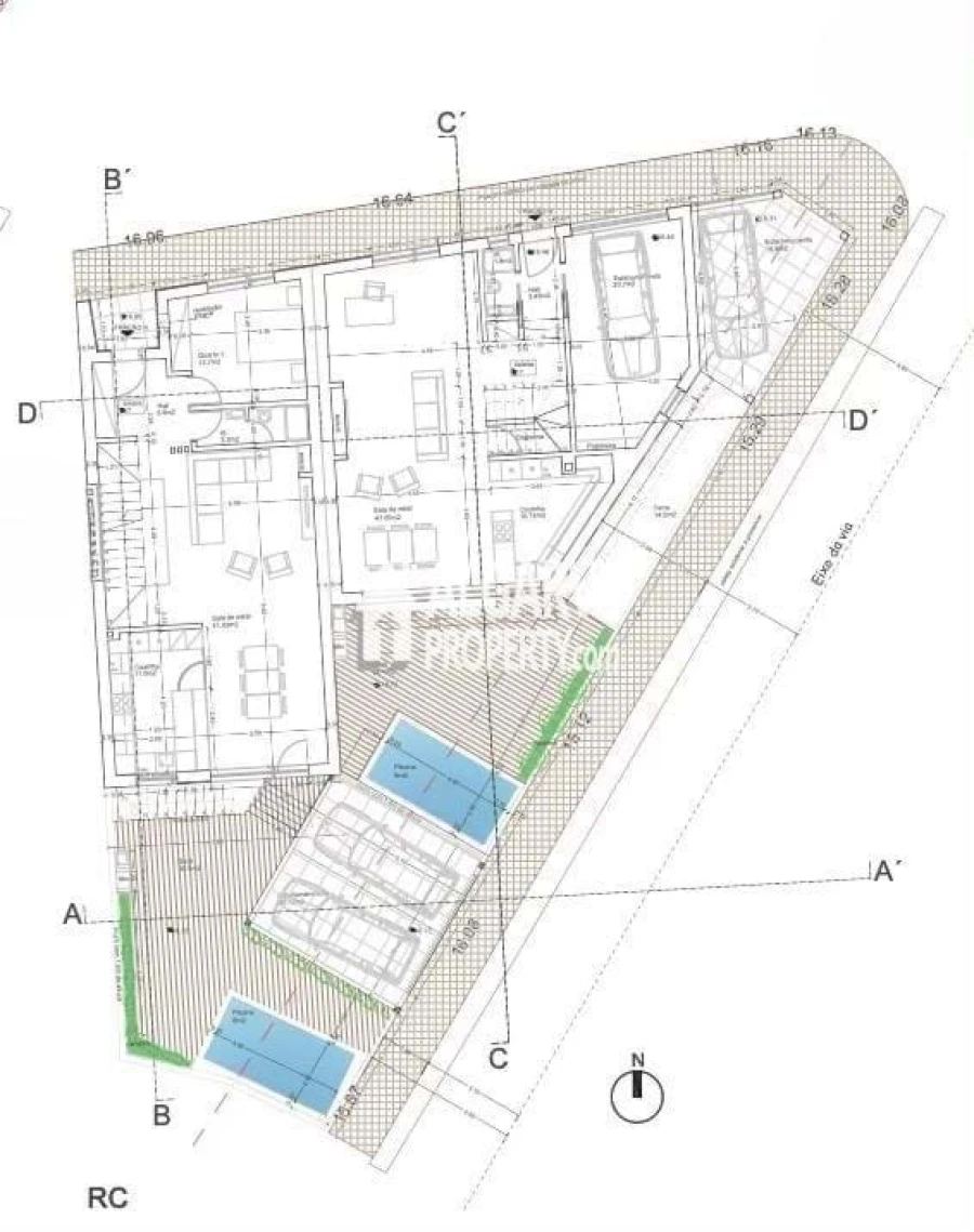 Moradia T4 para Venda em Montenegro Planta 1