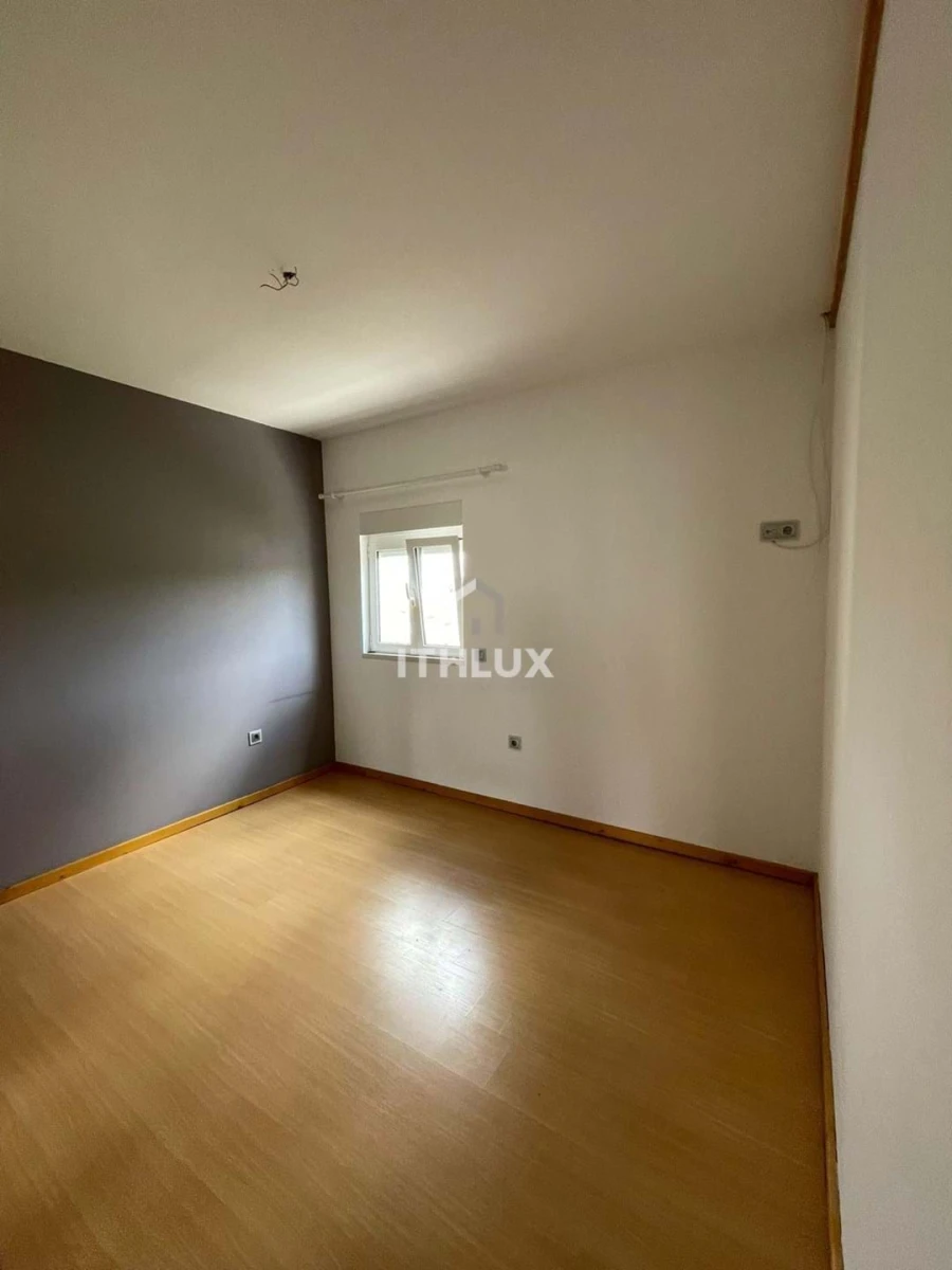 Moradia T4 para Venda em Maceira Foto 24