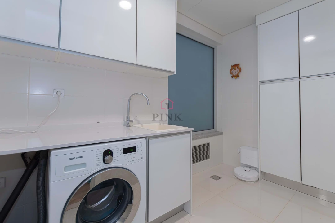 Apartamento T4 para Venda em São Martinho Foto 20