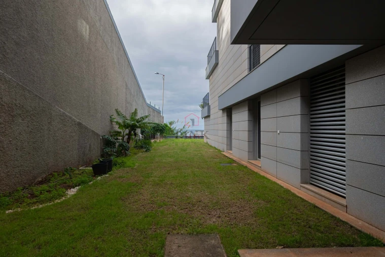 Apartamento T4 para Venda em São Martinho Foto 8