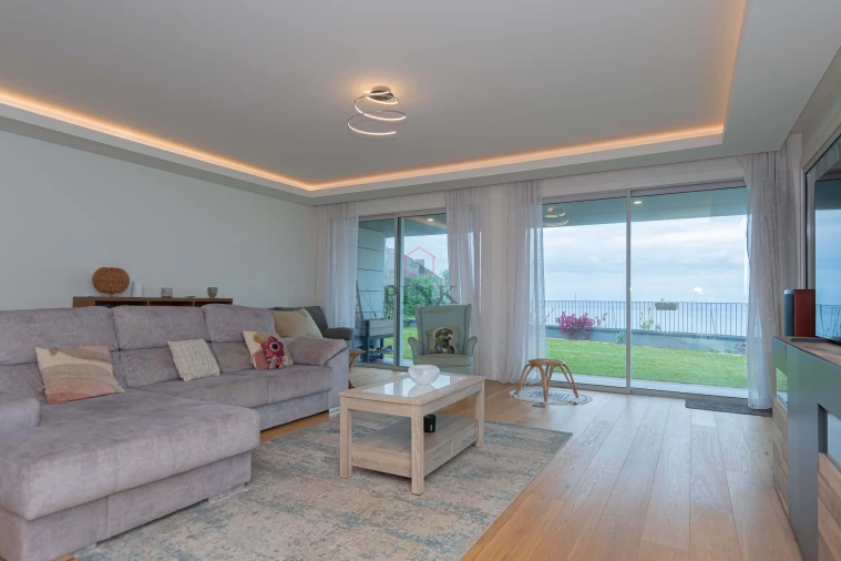 Apartamento T4 para Venda em São Martinho Foto 3