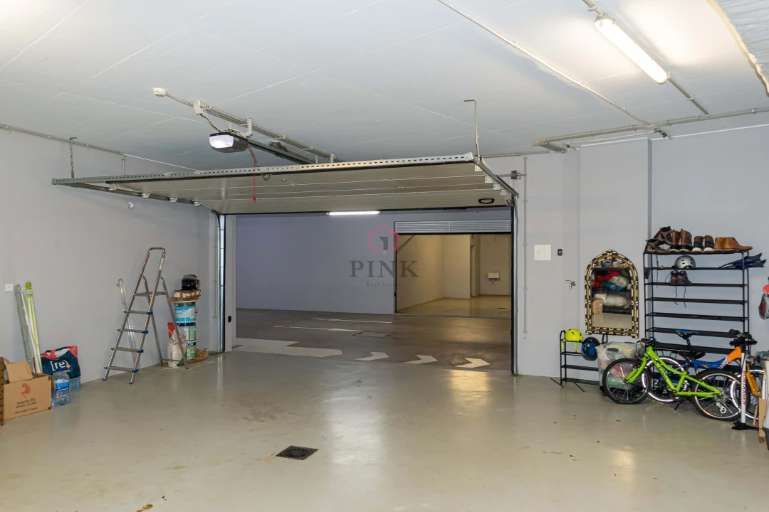 Apartamento T4 para Venda em São Martinho Foto 25