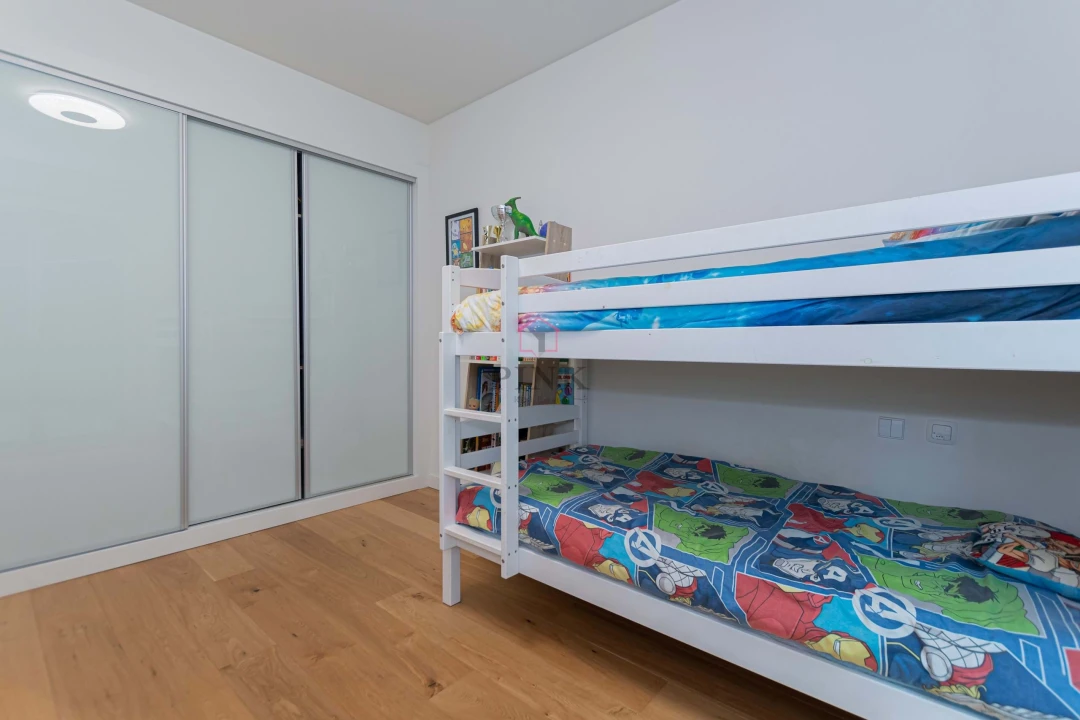 Apartamento T4 para Venda em São Martinho Foto 13