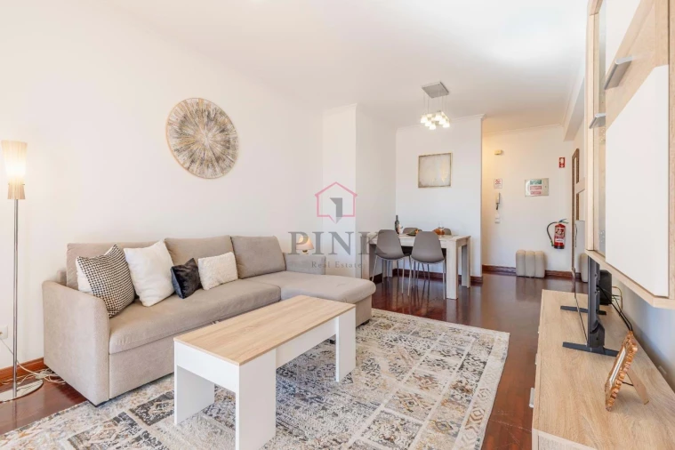 Apartamento T2 para Venda em Santa Cruz Foto 3