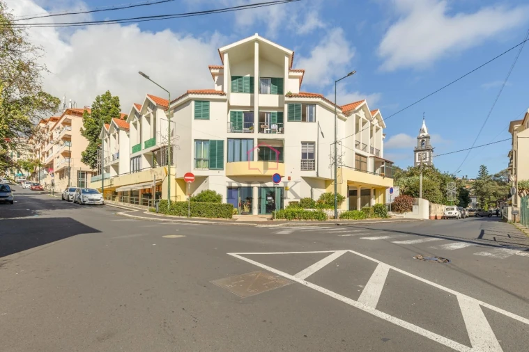 Apartamento T2 para Venda em Santa Cruz Foto 5