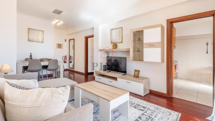 Apartamento T2 para Venda em Santa Cruz