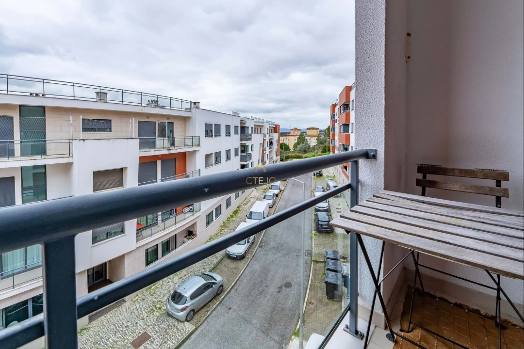 Apartamento T3 para Venda em Vialonga Foto 18