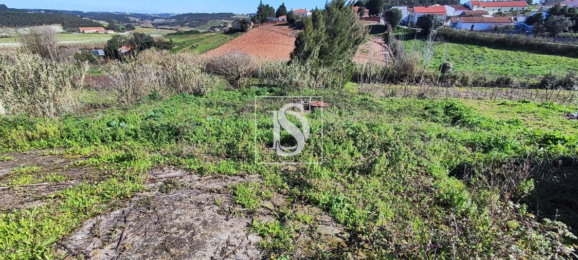 Moradia T3 para Venda em Miragaia e Marteleira Foto 20