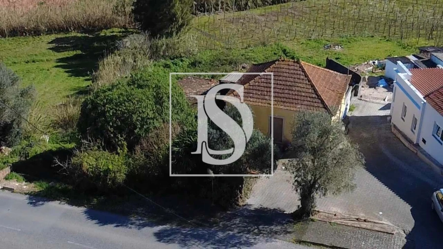 Moradia T3 para Venda em Miragaia e Marteleira Foto 11