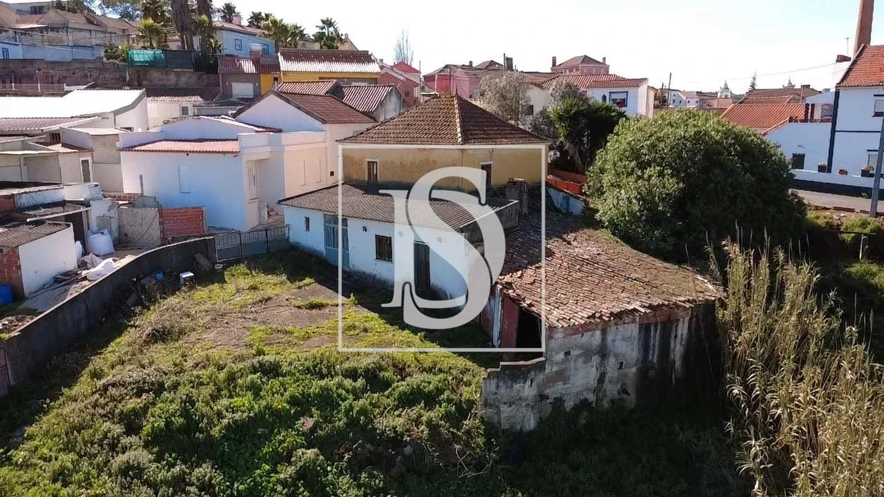 Moradia T3 para Venda em Miragaia e Marteleira Foto 15