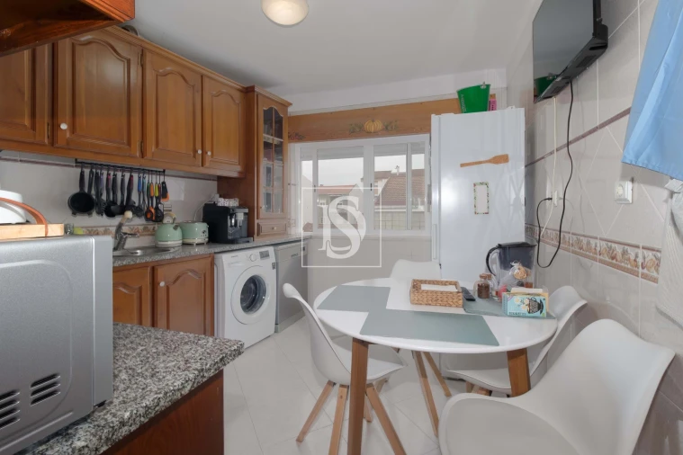 Apartamento T2 para Venda em Baixa da Banheira e Vale da Amoreira Foto 12