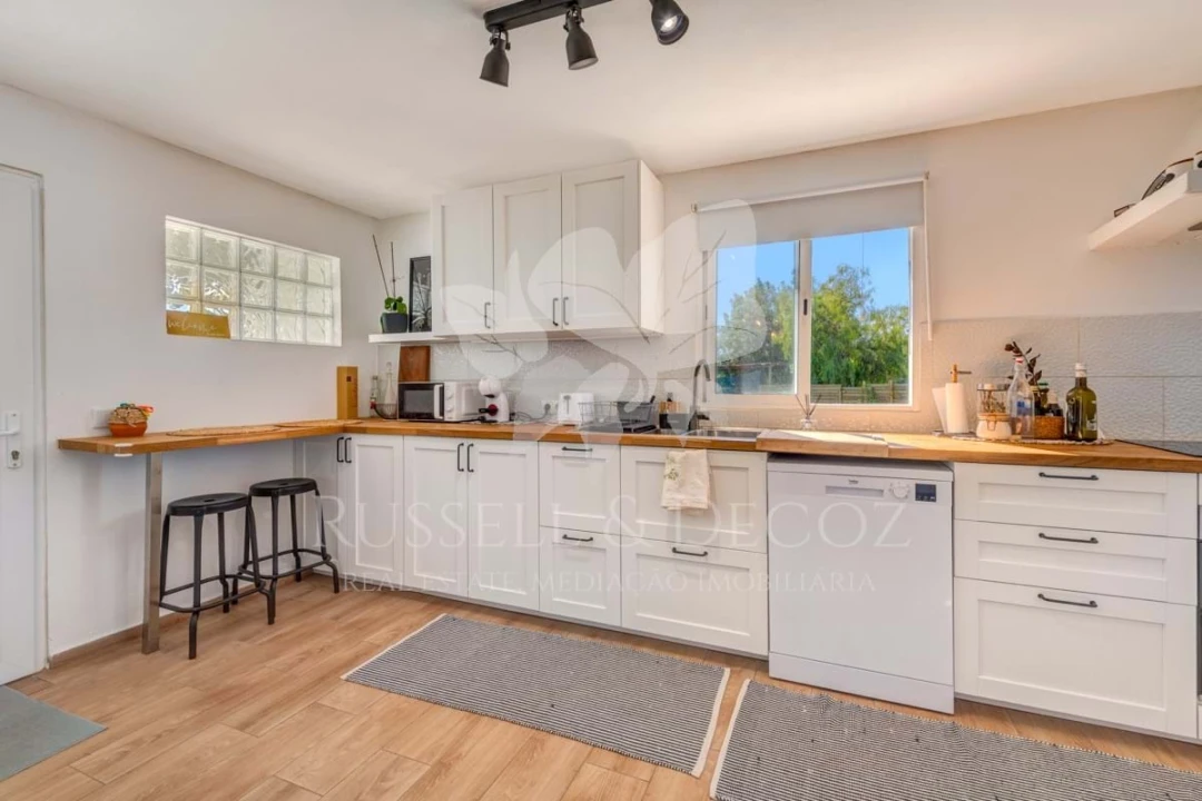 Quinta T3 para Venda em Santa Catarina da Fonte do Bispo Foto 21