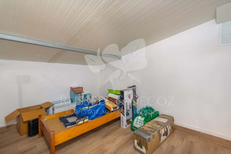 Quinta T3 para Venda em Santa Catarina da Fonte do Bispo Foto 30