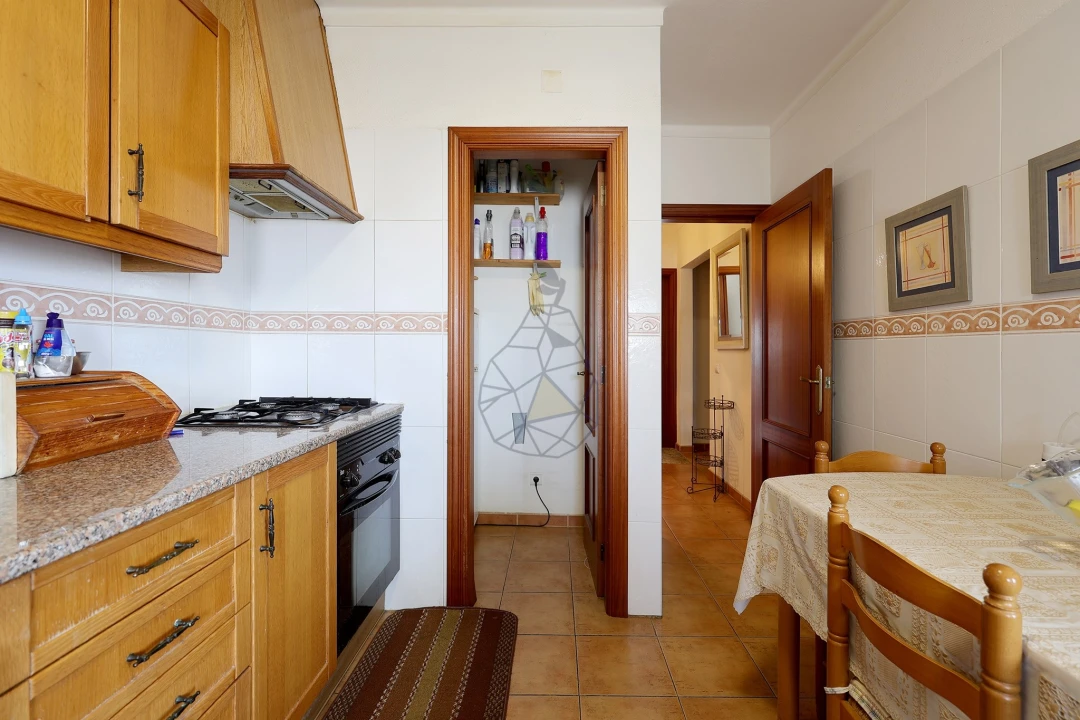 Apartamento T3 para Venda em Alvor Foto 17