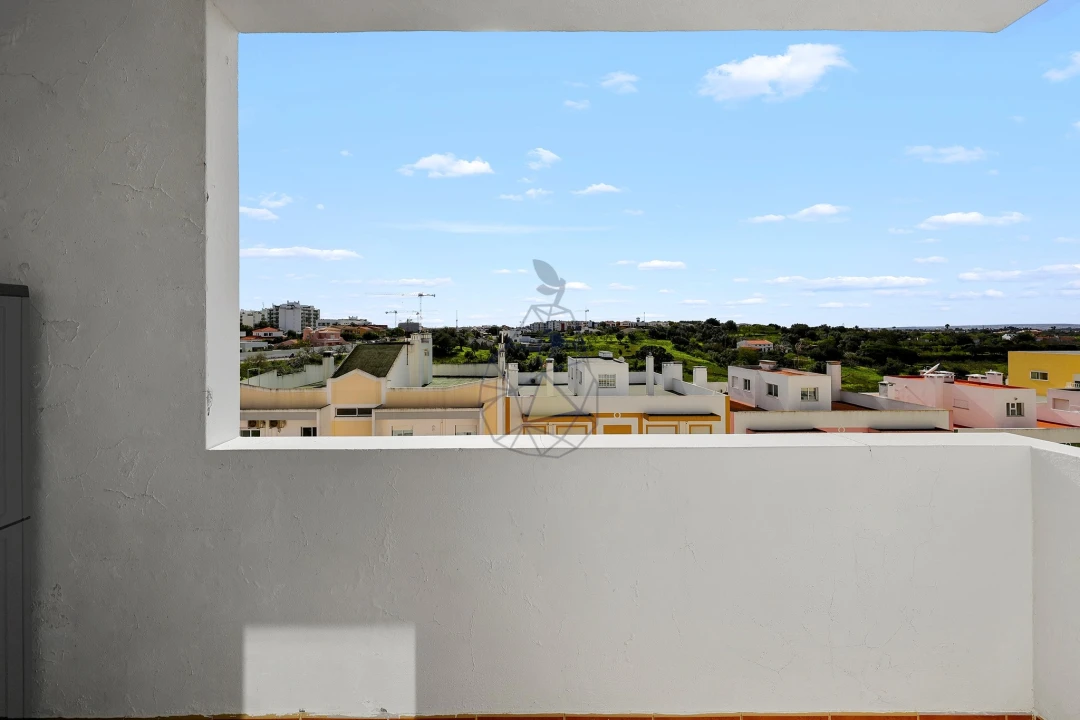 Apartamento T3 para Venda em Alvor Foto 5