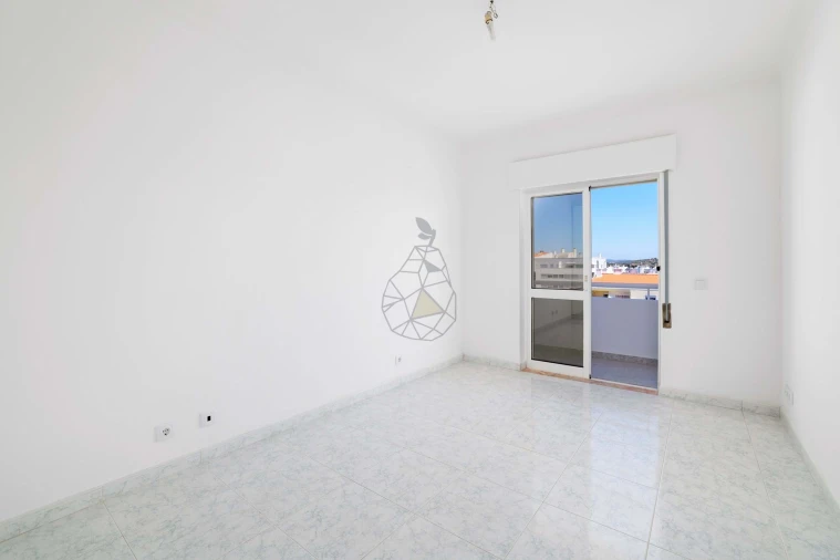 Apartamento T3 para Arrendamento em Portimão Foto 27