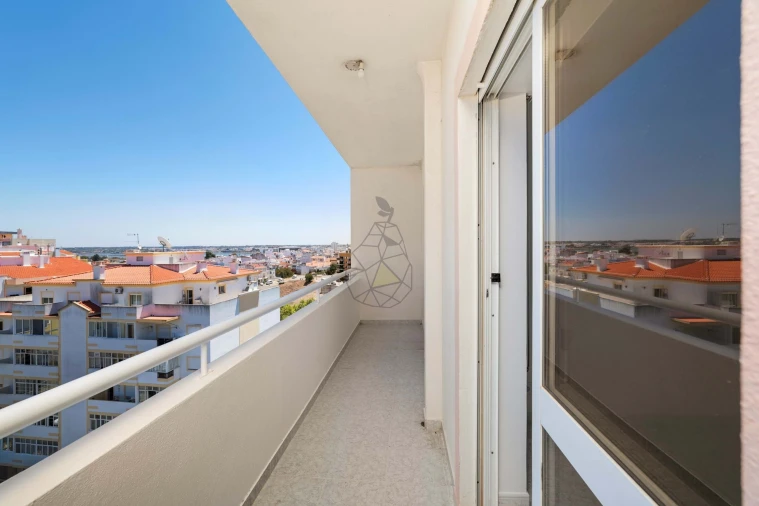 Apartamento T3 para Arrendamento em Portimão Foto 24