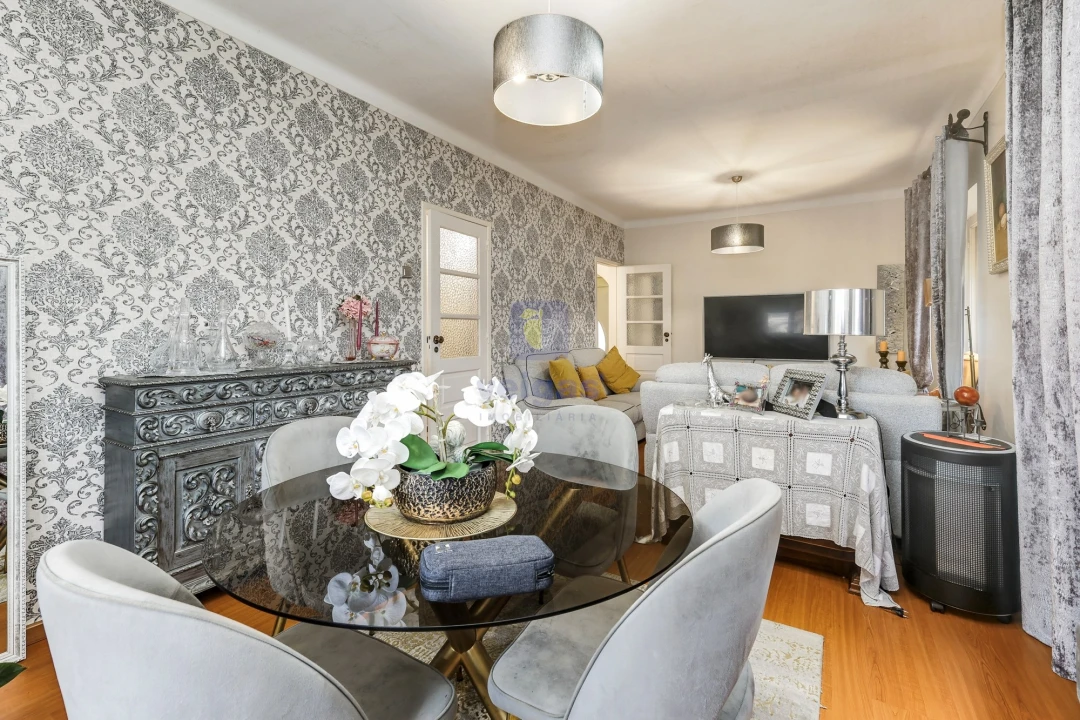 Moradia T4 para Venda em Algueirão-Mem Martins Foto 10