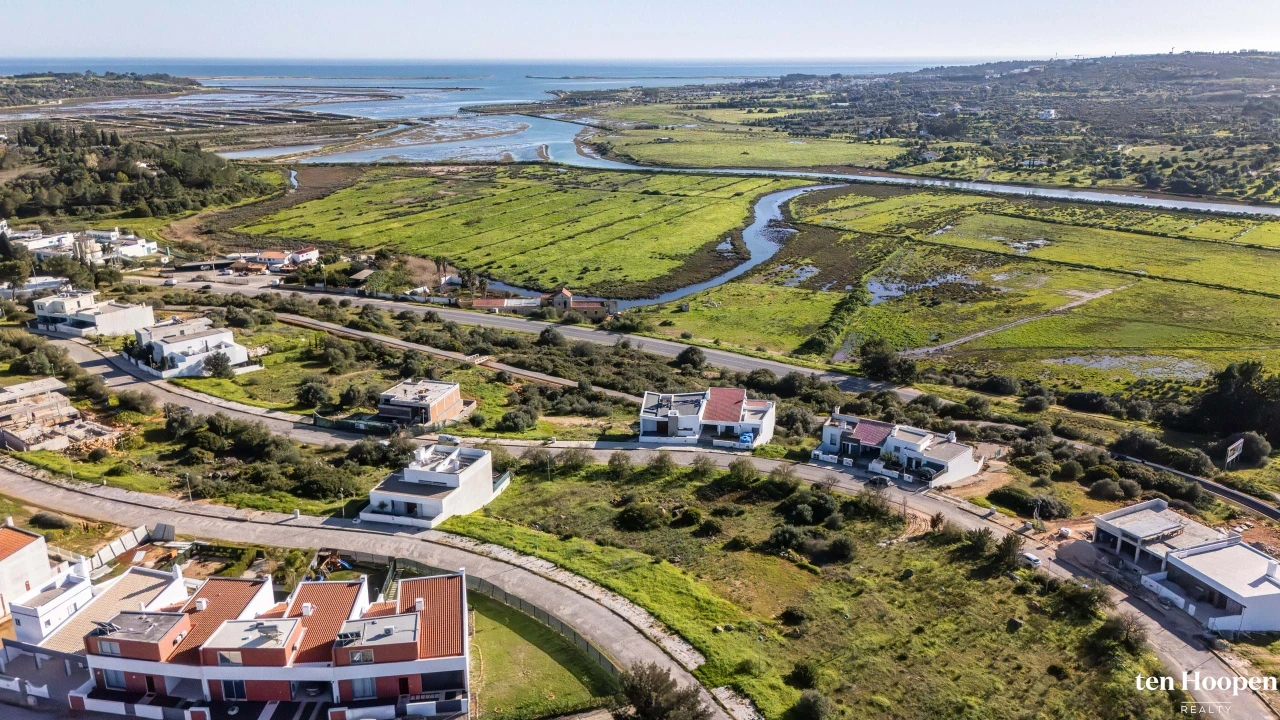 Terreno para Venda em Portimão Foto 4