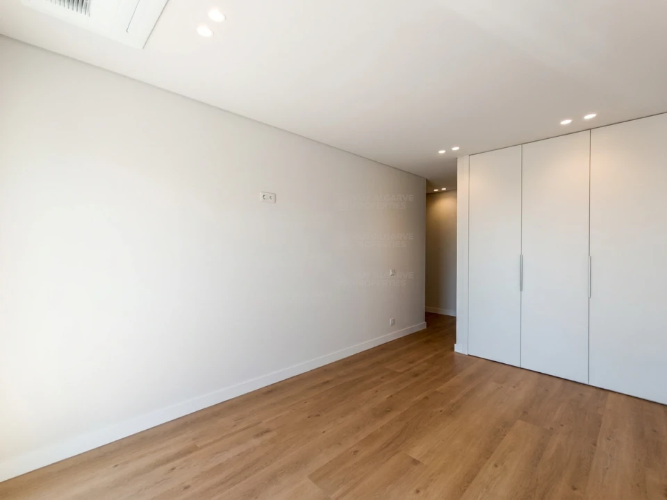 Apartamento T4 para Venda em Tavira (Santa Maria e Santiago) Foto 7