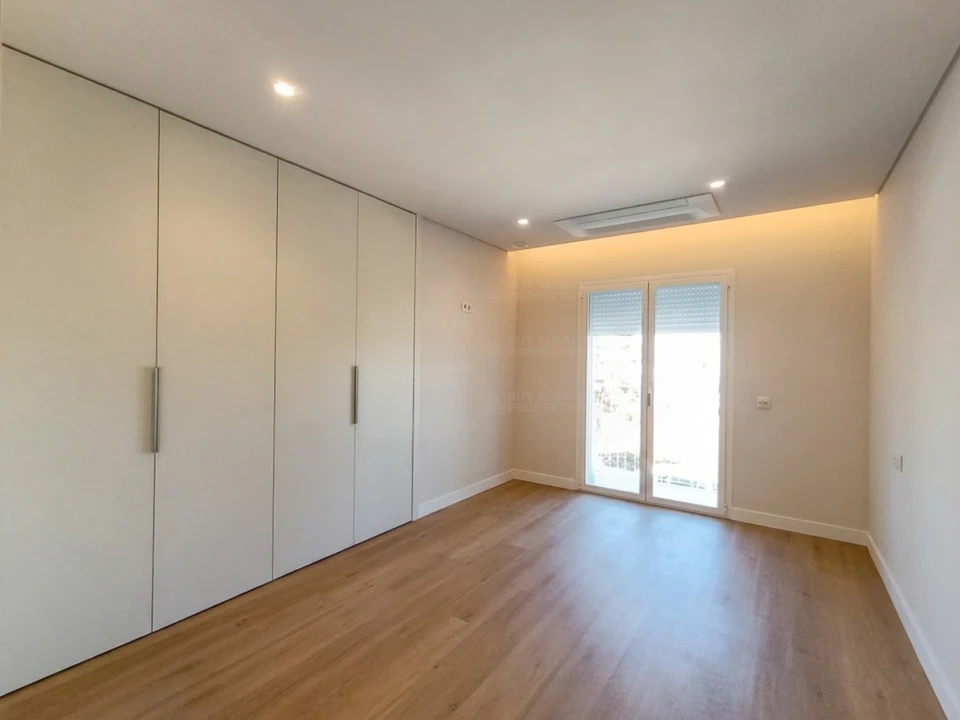 Apartamento T4 para Venda em Tavira (Santa Maria e Santiago) Foto 7