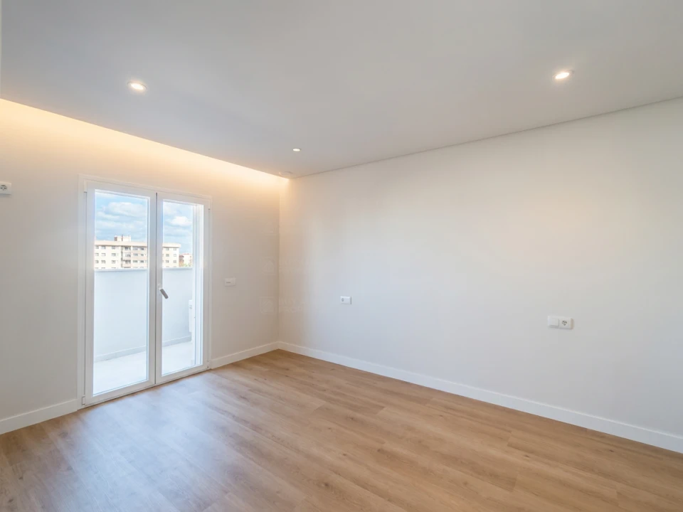 Apartamento T4 para Venda em Tavira (Santa Maria e Santiago) Foto 18
