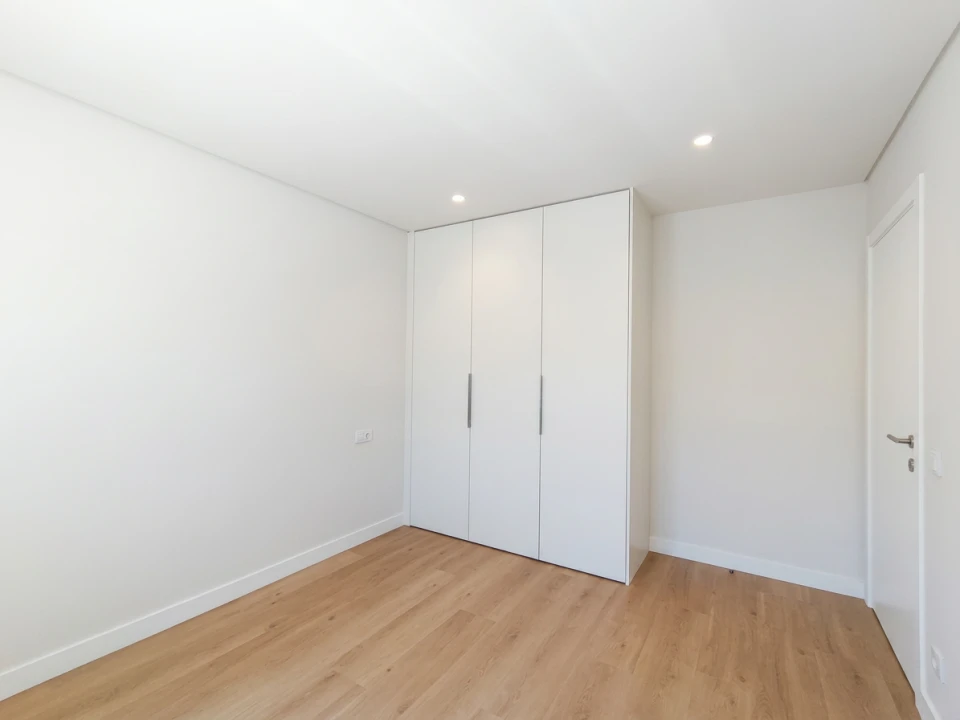 Apartamento T4 para Venda em Tavira (Santa Maria e Santiago) Foto 13