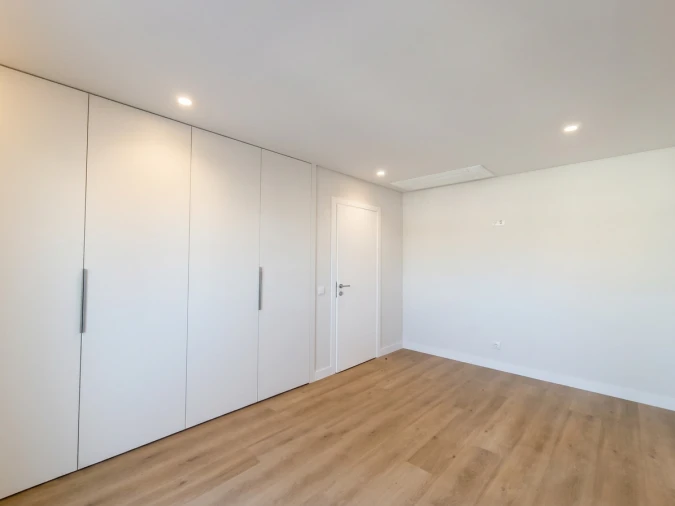 Apartamento T4 para Venda em Tavira (Santa Maria e Santiago) Foto 16