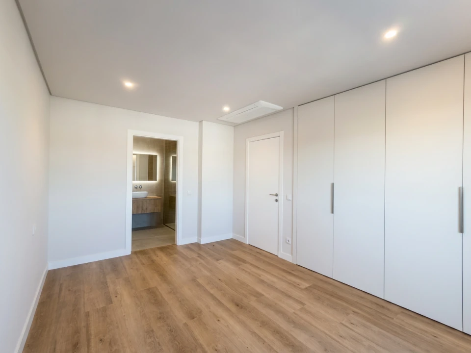 Apartamento T4 para Venda em Tavira (Santa Maria e Santiago) Foto 19