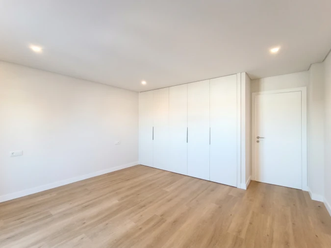 Apartamento T4 para Venda em Tavira (Santa Maria e Santiago) Foto 16